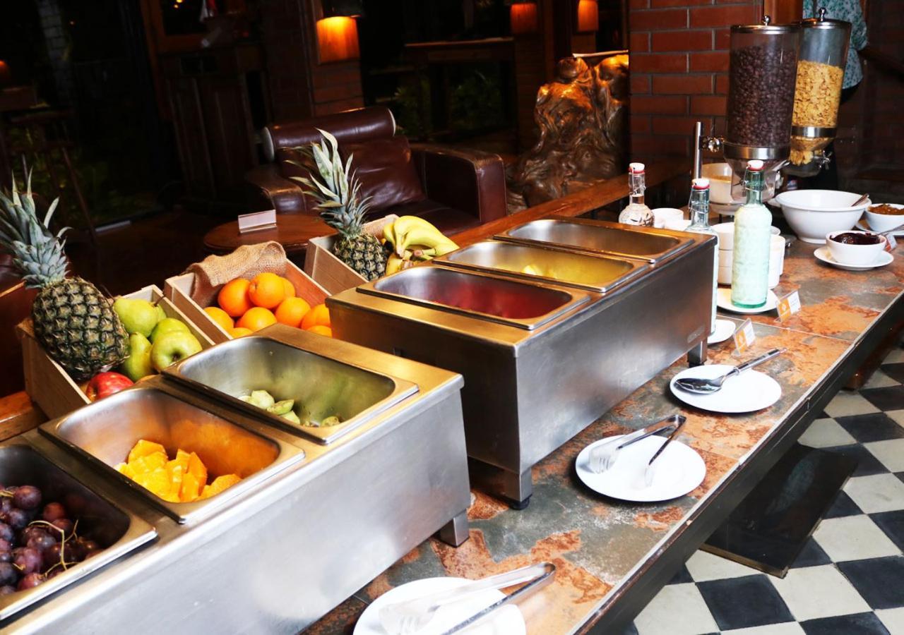 Hotel Y Centro De Eventos Manquehue Las Condes Santiago Ngoại thất bức ảnh