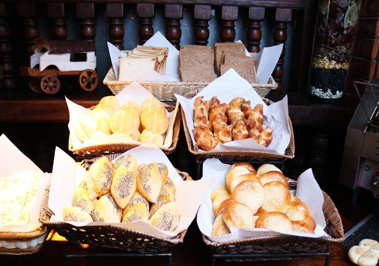 Hotel Y Centro De Eventos Manquehue Las Condes Santiago Ngoại thất bức ảnh